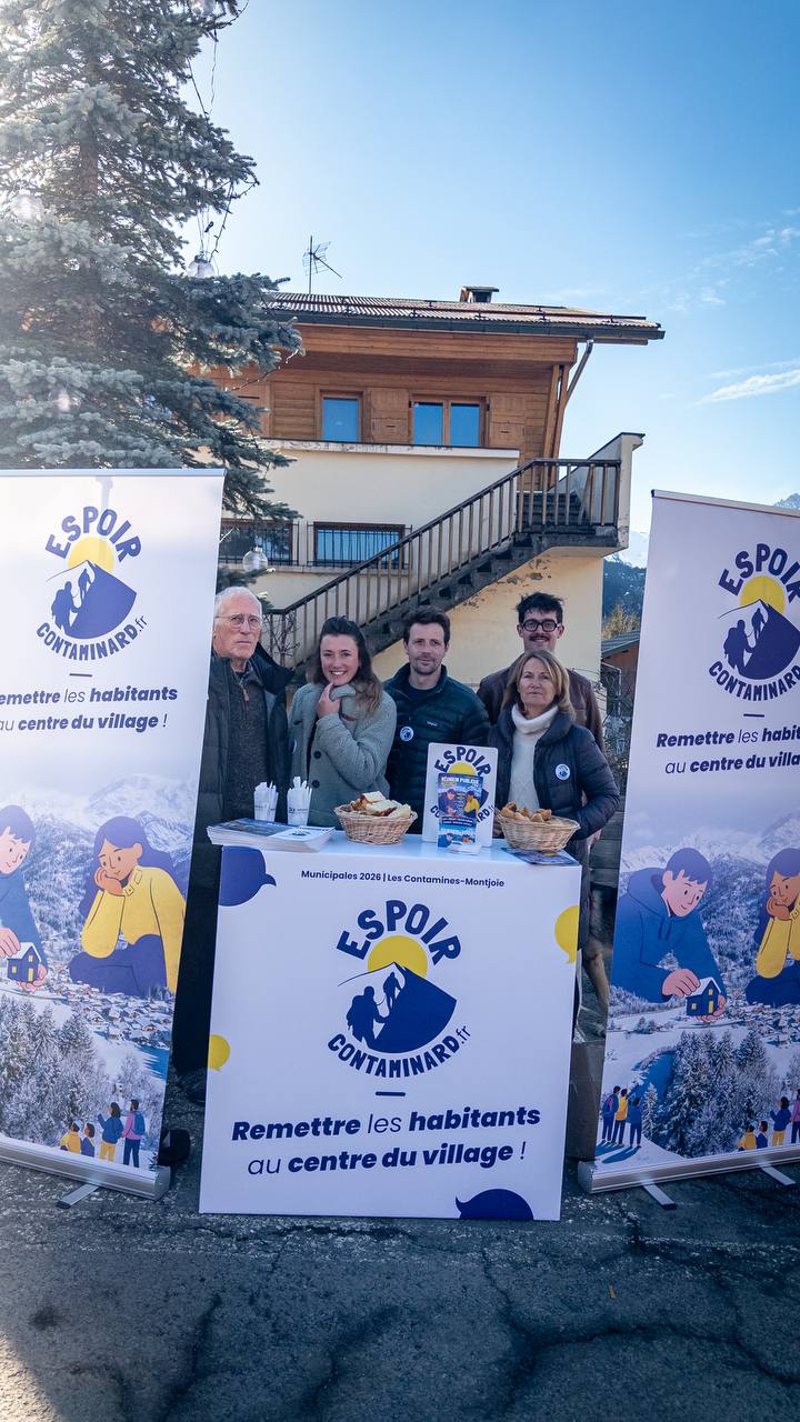 Une partie de l'équipe sur notre stand Espoir Contaminard